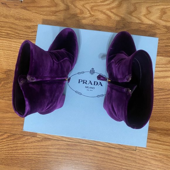Prada Velvet Ankle Boots size 38 - Picture 3 of 10